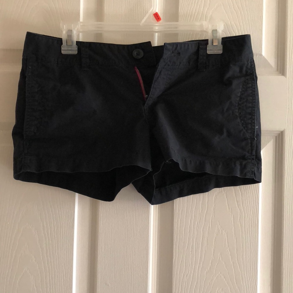 Arizona size 9 black shorts